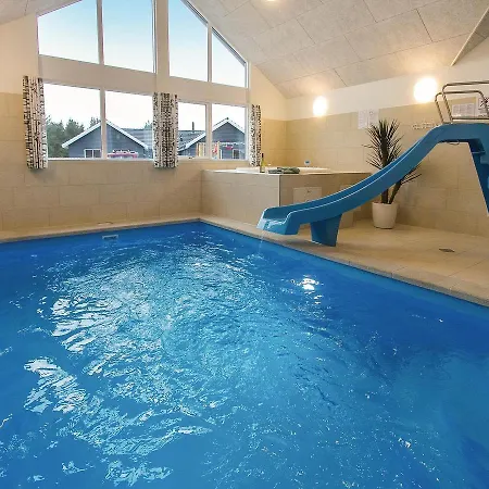 Дом отдыха Seven-bedroom Holiday In Блаванн