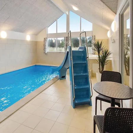 Дом отдыха Seven-bedroom Holiday In Блаванн